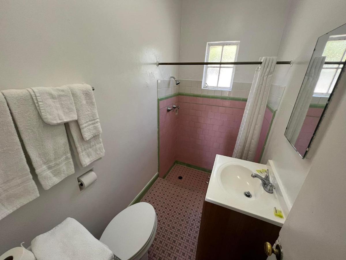 Quail Inn Motel Тусон Экстерьер фото